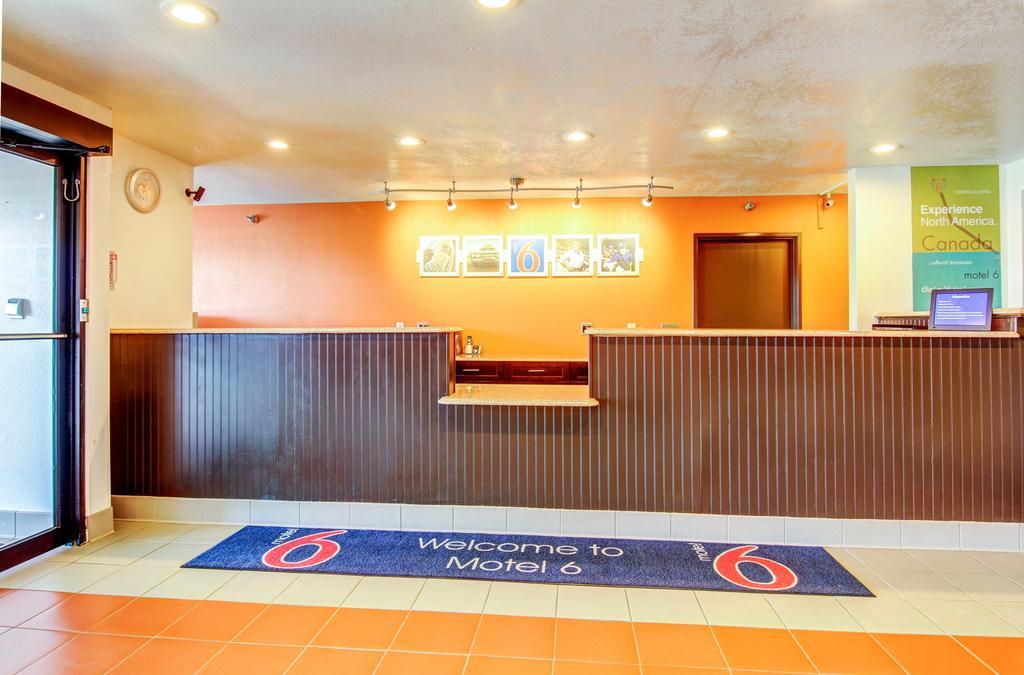Motel 6-Columbia, MO - East Exterior foto