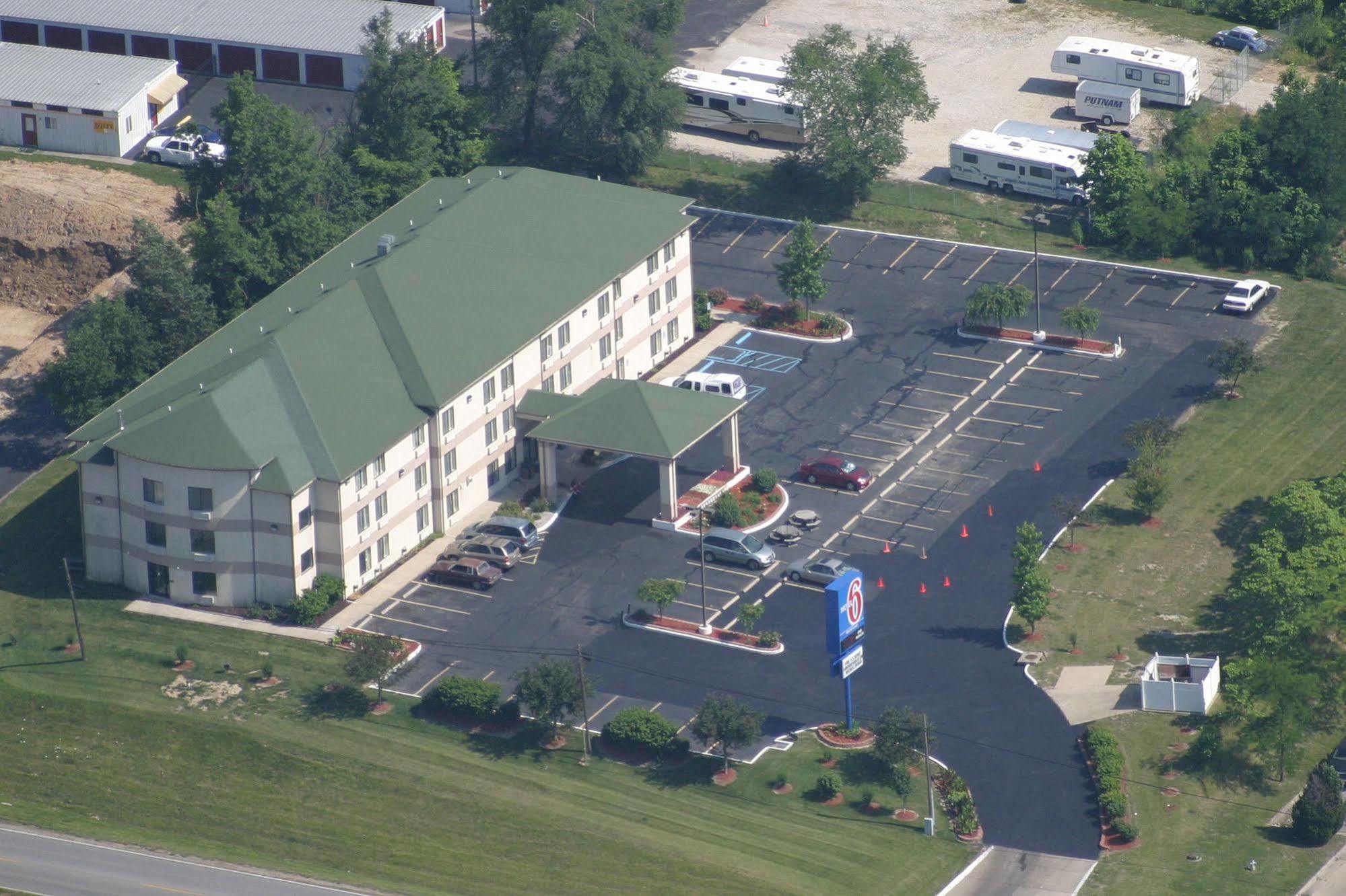 Motel 6-Columbia, MO - East Exterior foto
